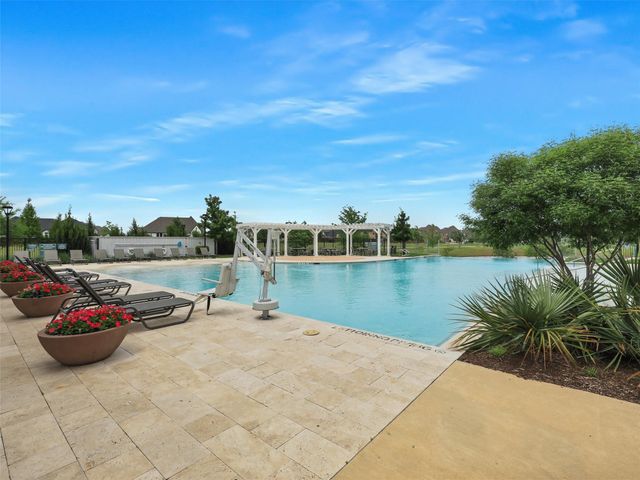 1909 Dappled Grey Avenue, Aubrey, TX 76227