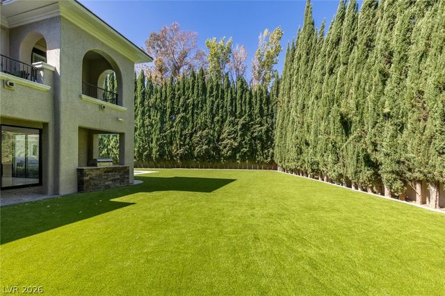 204 Satin Mist Court, Las Vegas, NV 89144