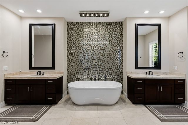 204 Satin Mist Court, Las Vegas, NV 89144