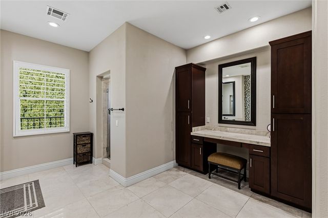 204 Satin Mist Court, Las Vegas, NV 89144