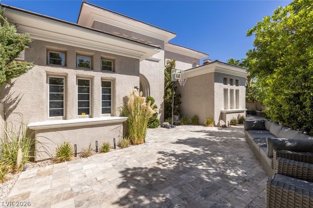 204 Satin Mist Court, Las Vegas, NV 89144