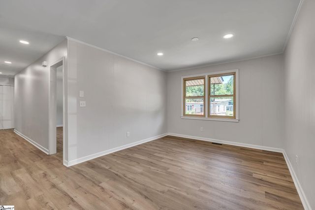 103 David Street, Woodruff, SC 29388