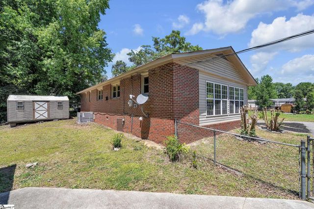 103 David Street, Woodruff, SC 29388