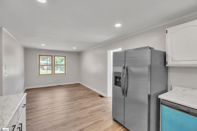 103 David Street, Woodruff, SC 29388