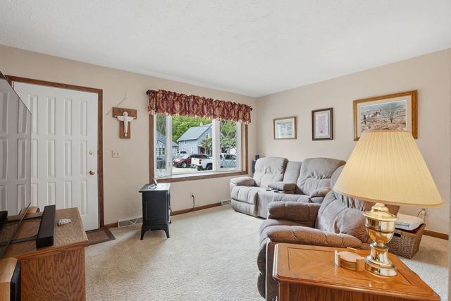 1160 32nd Street, Moline, IL 61265