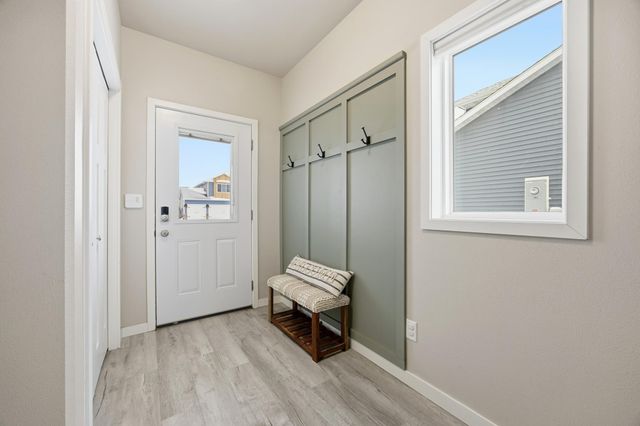 413 Hampton Drive W, Moorhead, MN 56560