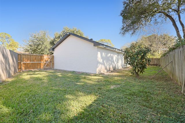 12939 Westhorpe Drive, Houston, TX 77077