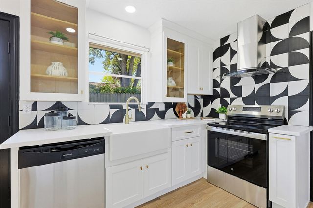 12939 Westhorpe Drive, Houston, TX 77077