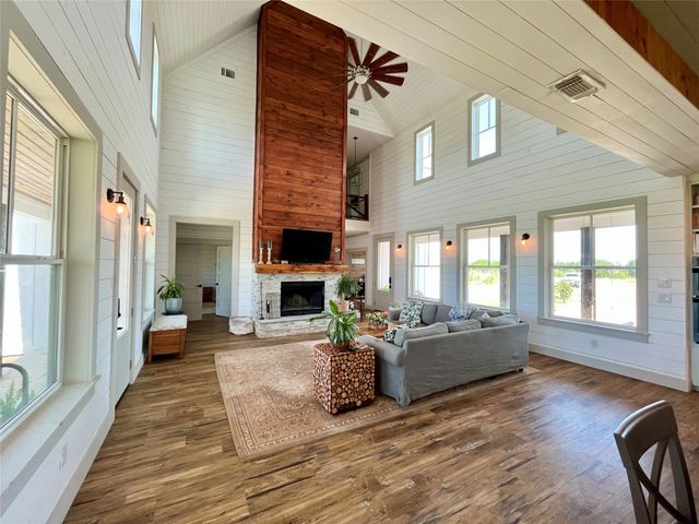 5500 County Road 234, Hico, TX 76457