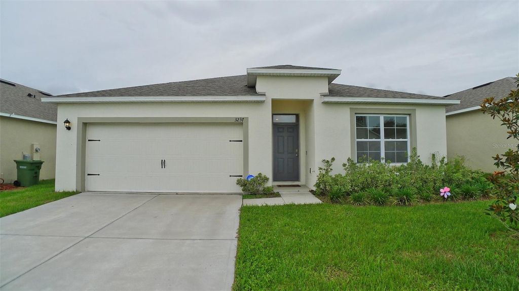 3237 COUNTRY WALK CLUB CIRCLE, Winter Haven, FL 33881