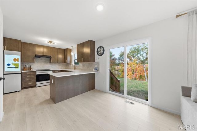 4279 Bear Ridge Drive, House Springs, MO 63051