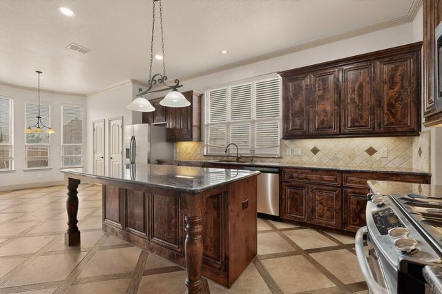 1005 Finsbury Park, Forney, TX 75126