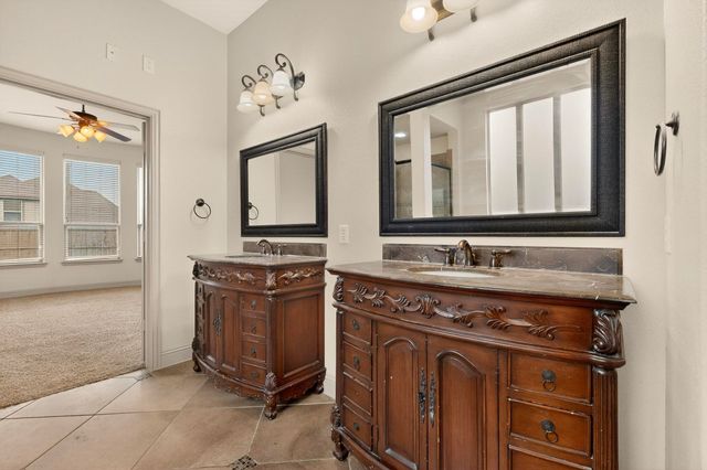 1005 Finsbury Park, Forney, TX 75126