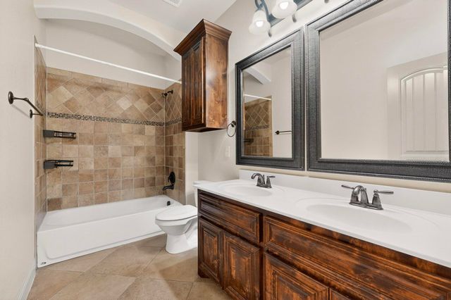 1005 Finsbury Park, Forney, TX 75126