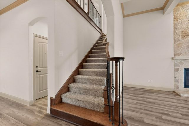 1005 Finsbury Park, Forney, TX 75126