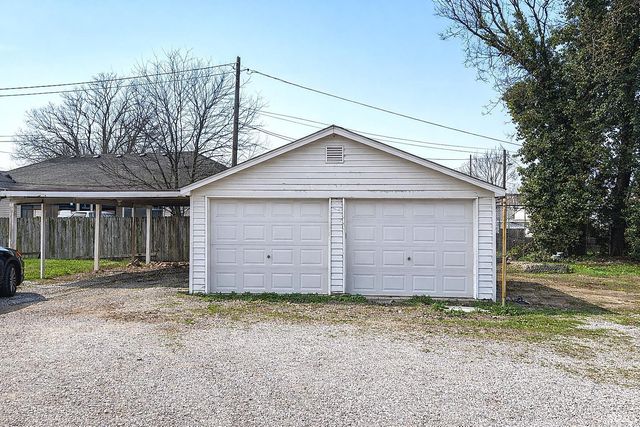 512 E Riverside Drive, Evansville, IN 47713