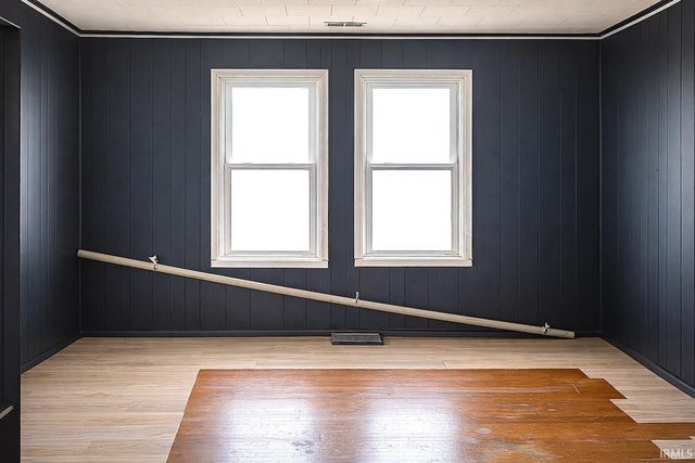 512 E Riverside Drive, Evansville, IN 47713