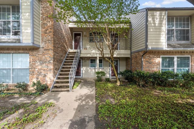 2535 Wedglea Drive 224, Dallas, TX 75211