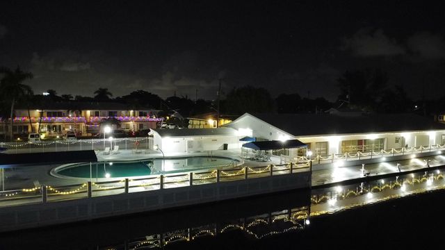 920 SW 11th Avenue 5d, Hallandale Beach, FL 33009