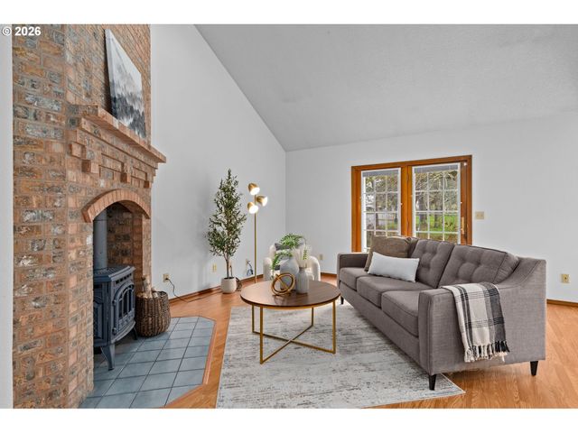 495 Sw 167TH Ave, Beaverton, OR 97006