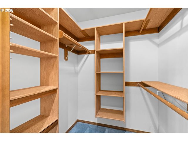 495 Sw 167TH Ave, Beaverton, OR 97006