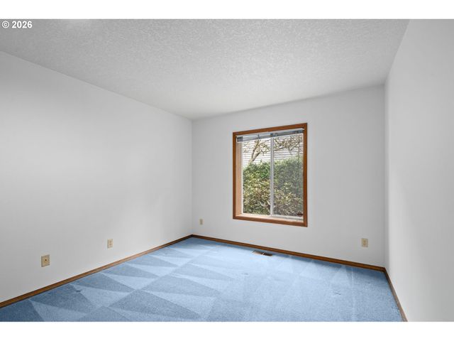 495 Sw 167TH Ave, Beaverton, OR 97006