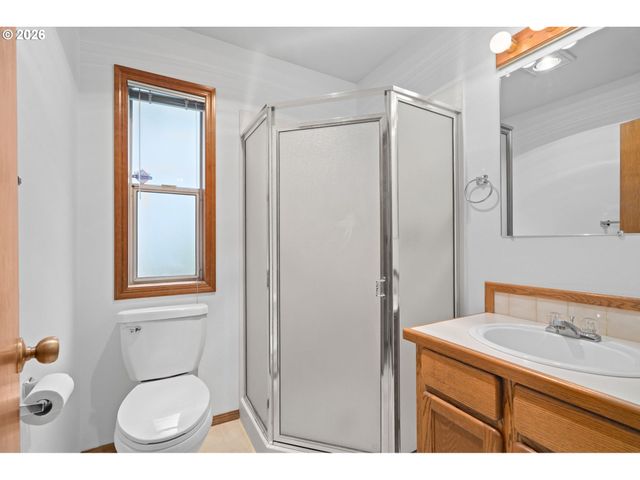 495 Sw 167TH Ave, Beaverton, OR 97006