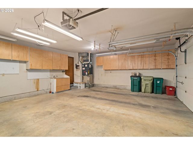 495 Sw 167TH Ave, Beaverton, OR 97006