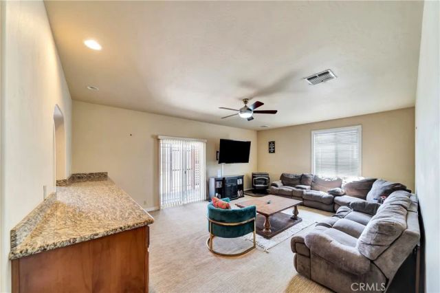 16092 Knoll Drive, California City, CA 93505