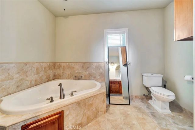 16092 Knoll Drive, California City, CA 93505