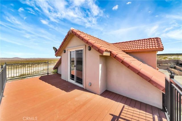 16092 Knoll Drive, California City, CA 93505