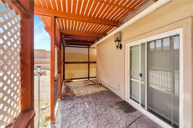 16092 Knoll Drive, California City, CA 93505