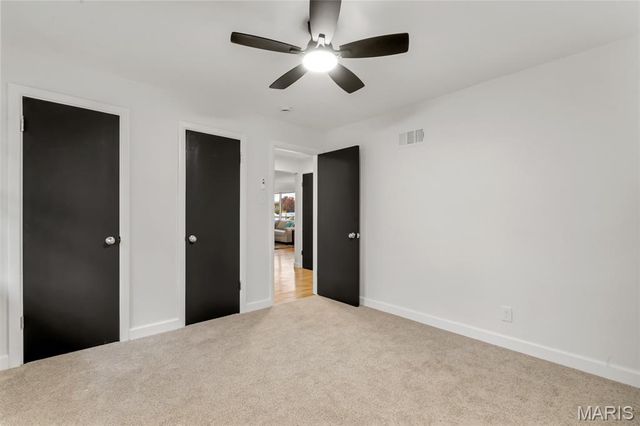 11 Hazelwood Lane, Hazelwood, MO 63042