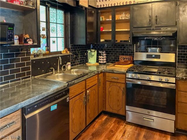 835 Cynthia Court, Niles, OH 44446