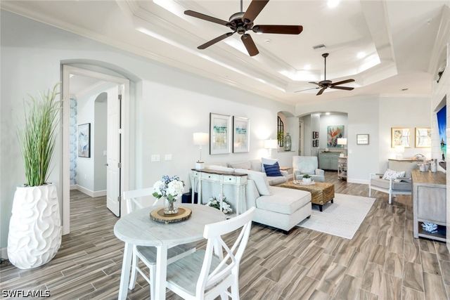 8839 Nautical Landing CIR 201, Naples, FL 34120