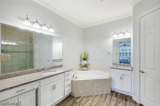 8839 Nautical Landing CIR 201, Naples, FL 34120