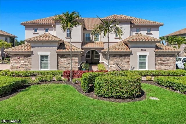 8839 Nautical Landing CIR 201, Naples, FL 34120