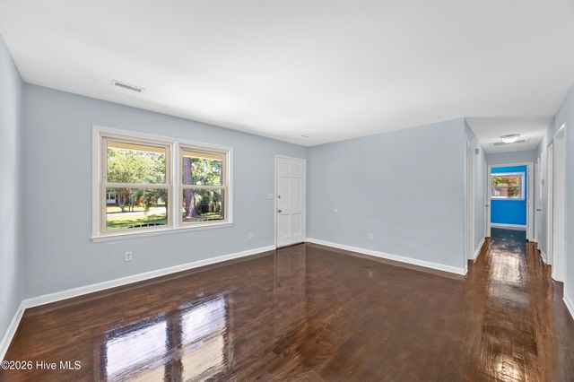 125 Cherokee Trail, Wilmington, NC 28409