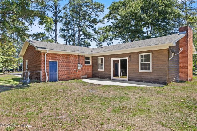 125 Cherokee Trail, Wilmington, NC 28409