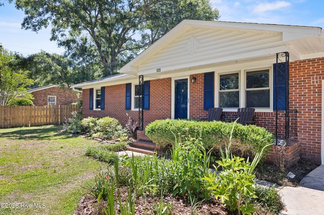 125 Cherokee Trail, Wilmington, NC 28409