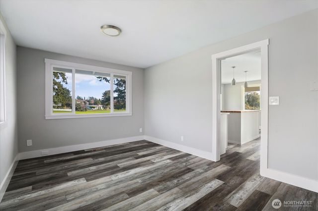 2312 Fairway Lane, Oak Harbor, WA 98277