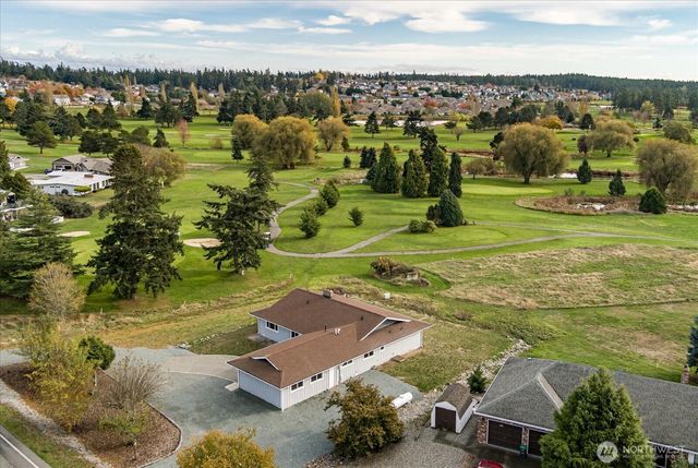 2312 Fairway Lane, Oak Harbor, WA 98277