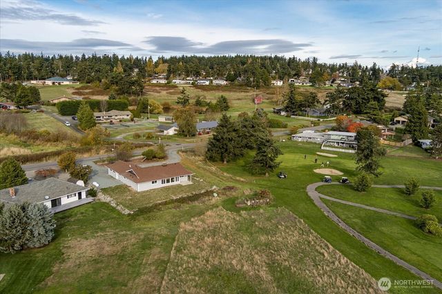 2312 Fairway Lane, Oak Harbor, WA 98277