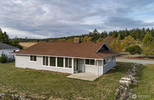 2312 Fairway Lane, Oak Harbor, WA 98277