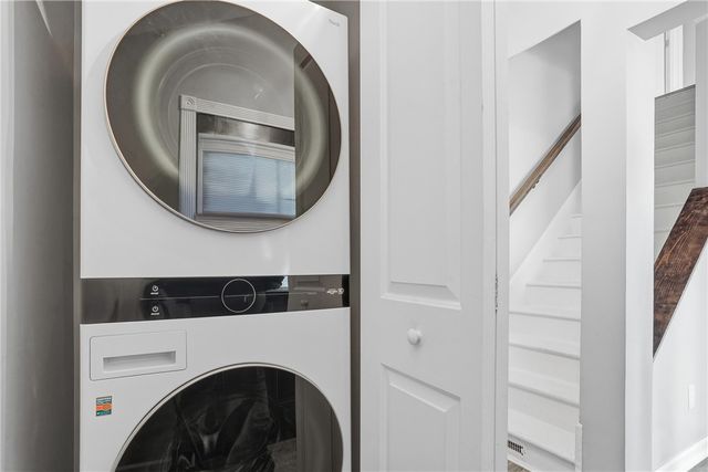 1022 2nd Ave, Coraopolis, PA 15108