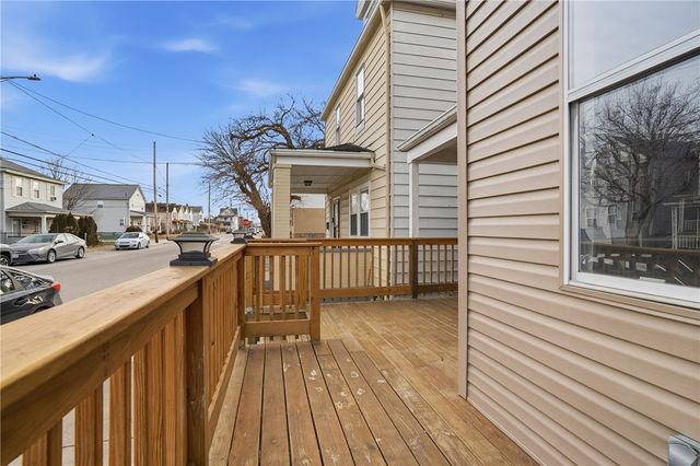 1022 2nd Ave, Coraopolis, PA 15108