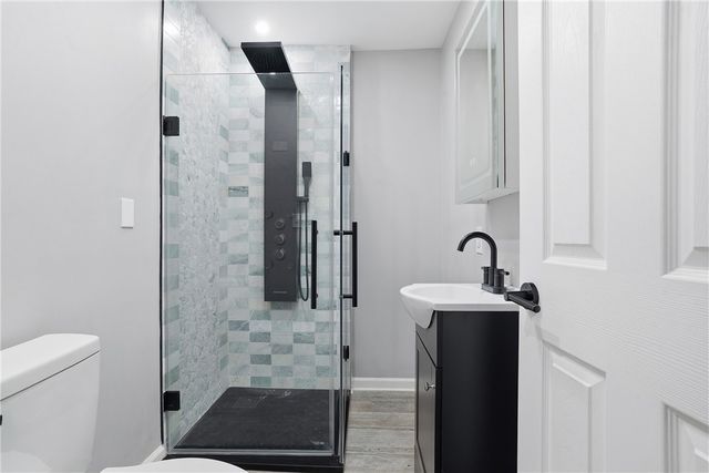 1022 2nd Ave, Coraopolis, PA 15108