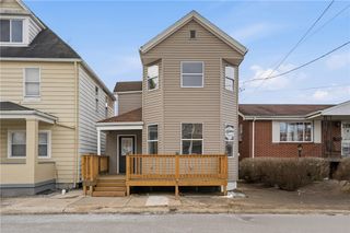 1022 2nd Ave, Coraopolis, PA 15108