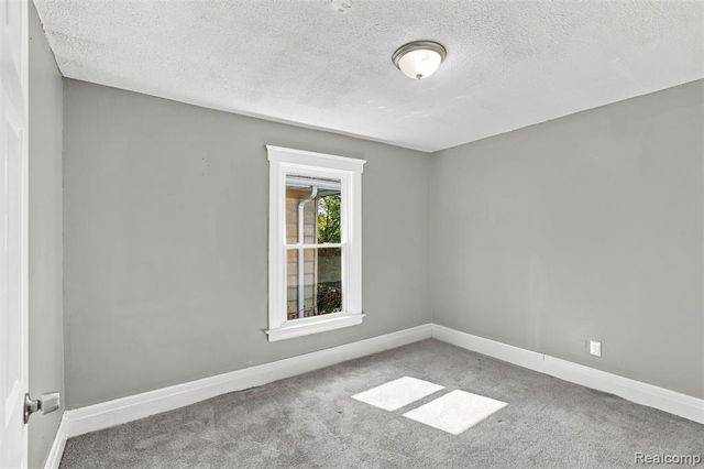 7465 Hanover Street, Detroit, MI 48206