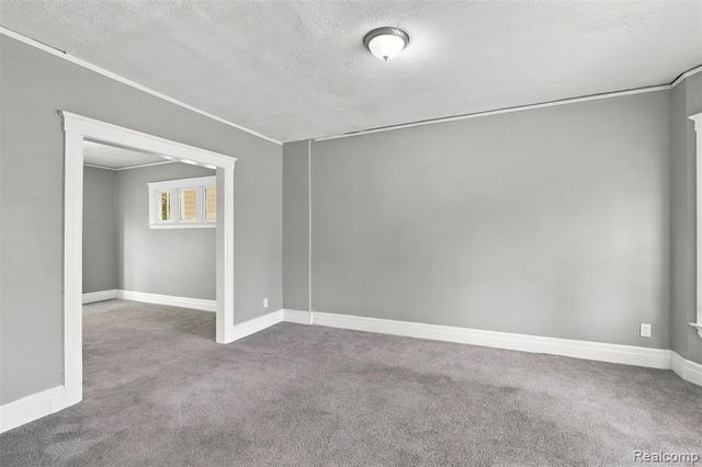 7465 Hanover Street, Detroit, MI 48206